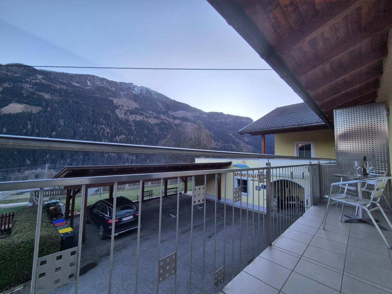 Appartementhaus Flattach Goritschnig Exterior photo